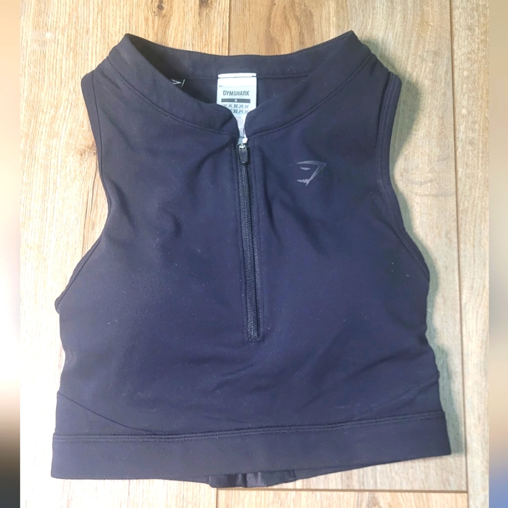 Gymshark, zip-up sports bra, women's size small,  Excellent condition